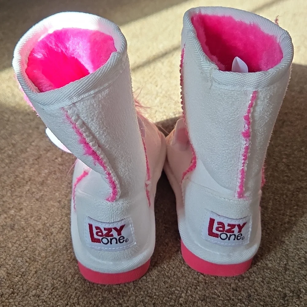 Kids Unicorn Slipper Boots - Picture 4 of 5